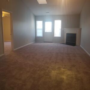 Building Photo - 2030 Saba Dr