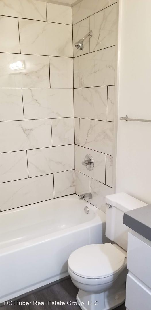 Building Photo - 2 br, 1 bath House - 2040 Lac Du Mont Dr.