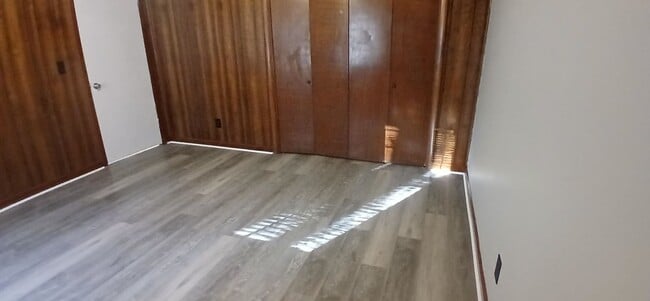 Building Photo - The Vue on Cliffside