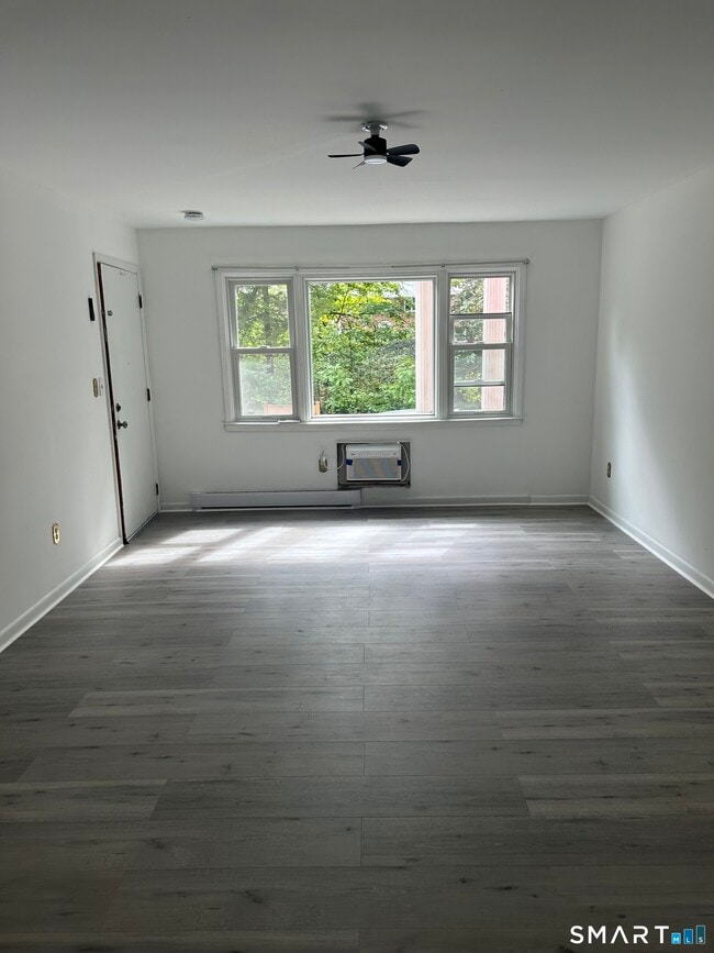 Building Photo - 56 Wakelee Ave