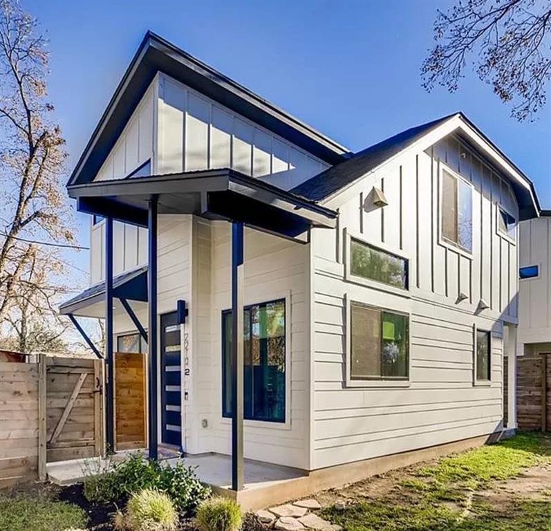Foto principal - 2210 Canterbury St