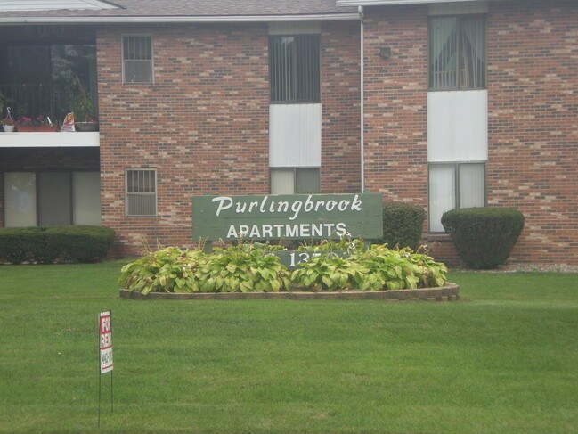 FRONT OF BLD - 20380 Purlingbrook St