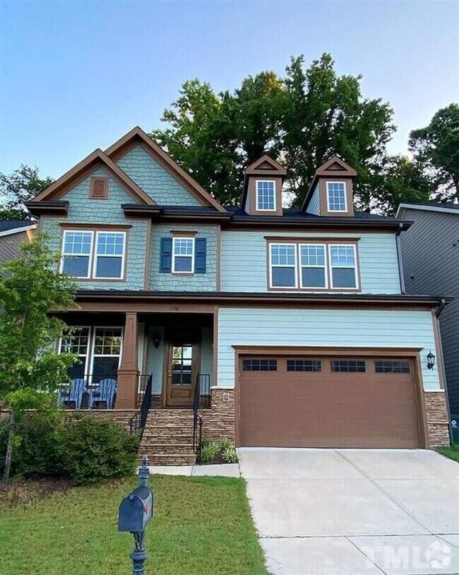 L'hermitage At Beaver Creek Apartments for Rent with Parking Apex, NC