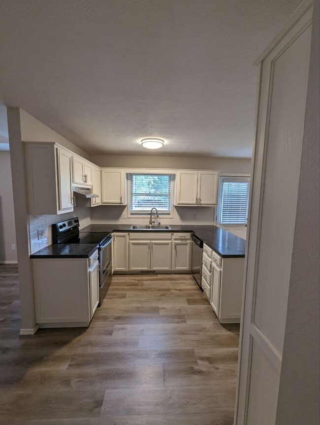 Foto del edificio - Kickapoo High District w/ Walk-In-Closet