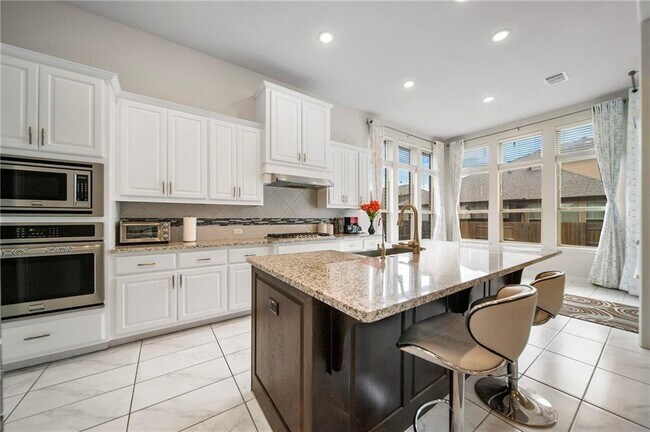 Foto del edificio - 253 Fannin Battleground Ln