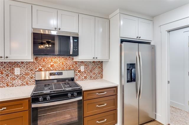 Foto del edificio - 3233 Sandage Ave