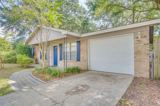 Building Photo - Updated Southwest Pensacola 3BR Home Near NAS Pensacola with Garage & Fenced Backyard