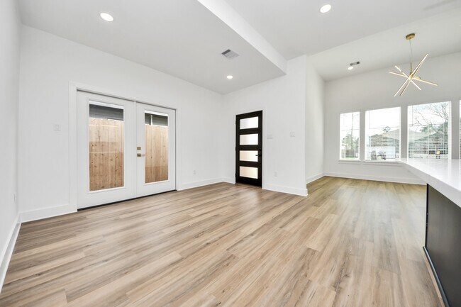 Foto del edificio - 9309 Caddo Rd