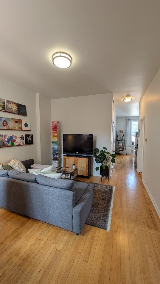 Foto del edificio - 2322 W Rice St