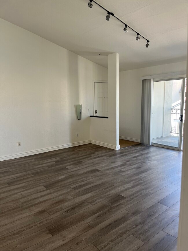 Building Photo - 14145 N 92nd St