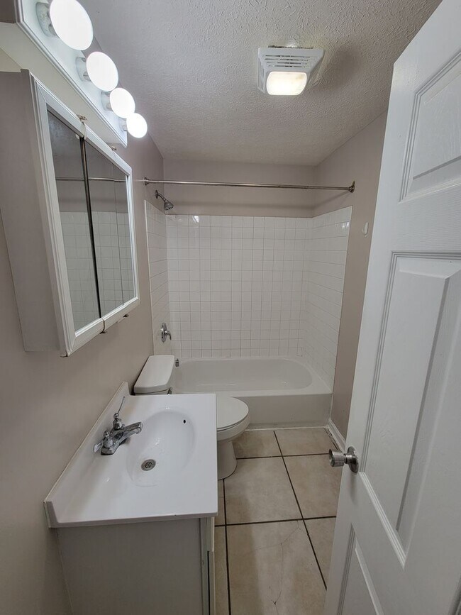 Foto del edificio - 723 N Frances St