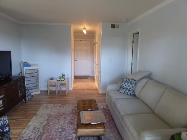 Building Photo - 203 Spyglass Pkwy
