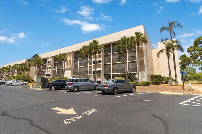 Foto del edificio - 6120 43rd St W