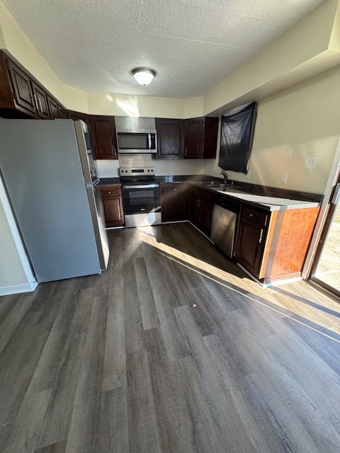 Foto del edificio - 1230 Pleasant Valley Rd