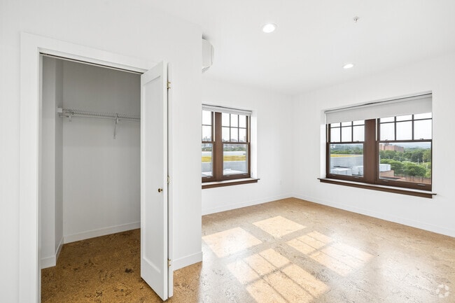 2BR, 2BA - 1,183SF - Primary Bedroom - The Harrison Building
