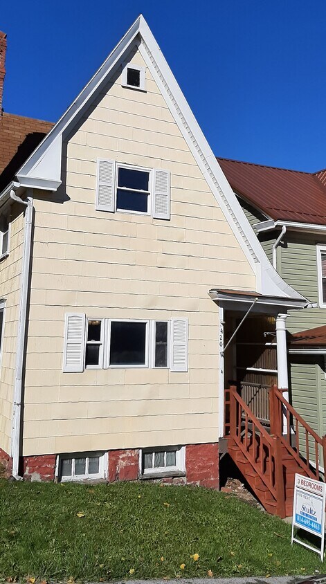 Foto principal - 420 Spruce Ave