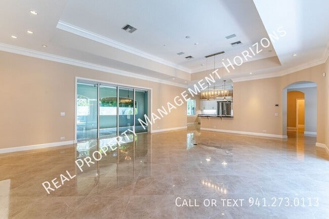 Building Photo - 6914 Stanhope Pl