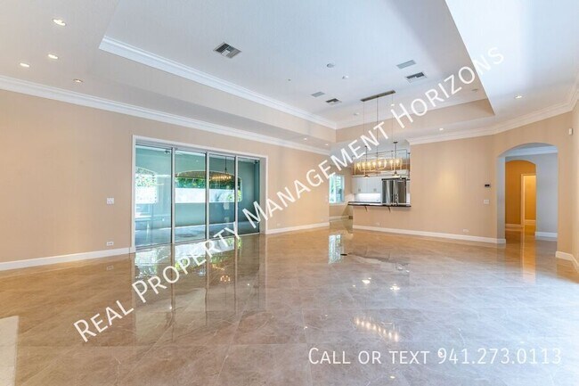 Foto del edificio - 6914 Stanhope Pl