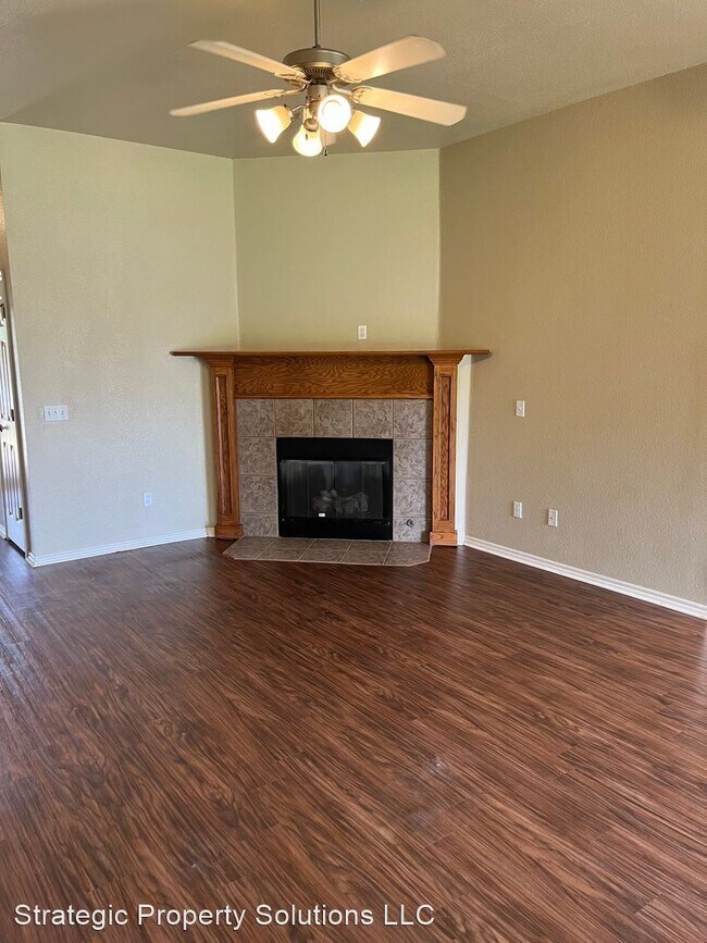 Building Photo - 3 br, 2 bath House - 125 Tecumseh MeadowsC...