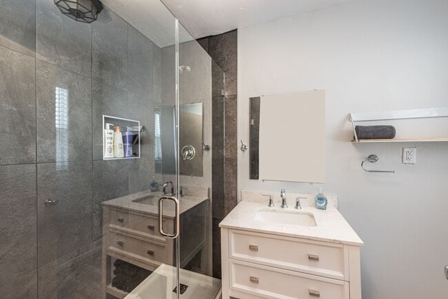 Foto del edificio - Charming 2 bedroom