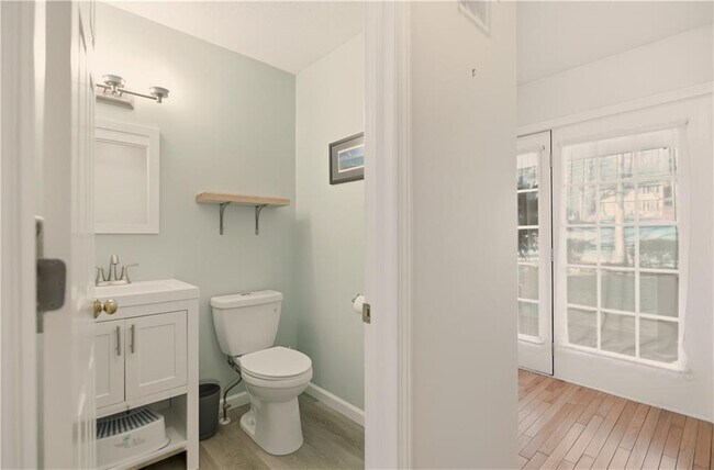 Foto del edificio - 141 Laurel Ridge Ln