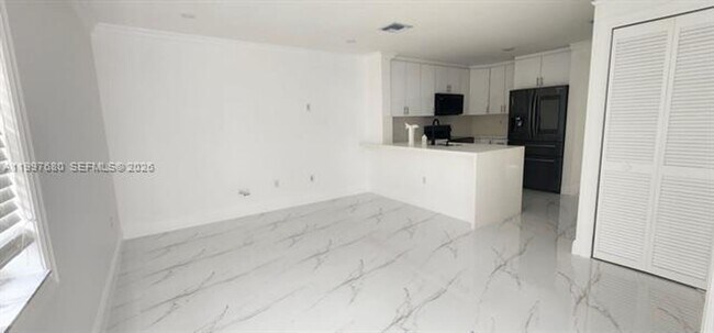 Foto del edificio - 11243 SW 245th St