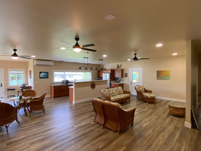 Building Photo - Brand new, Furnished Kapaa 3 Bed 2.5 Bath