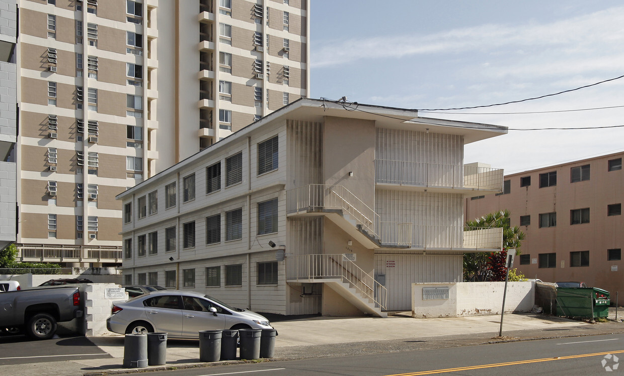 Building Photo - 1216 Wilder Ave