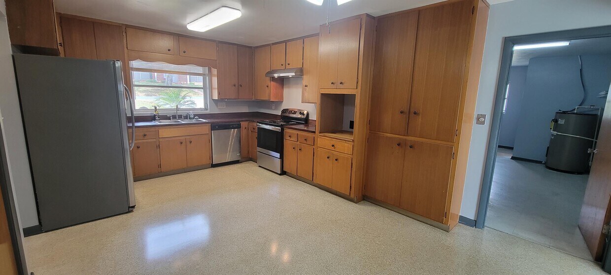 842 Hillside Ave, Lake Wales, FL 33853 House Rental in Lake Wales, FL