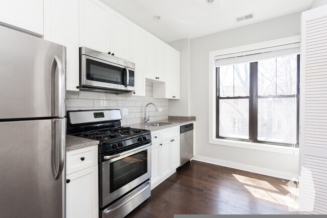 Foto del edificio - 1603 W Belle Plaine Ave