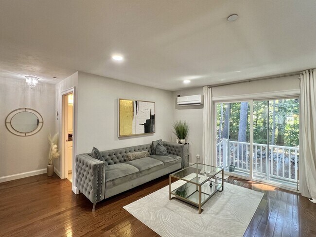 Foto del edificio - 32 Sugar Maple Ln