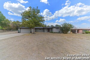 Primary Photo - 206 Grotto Blvd