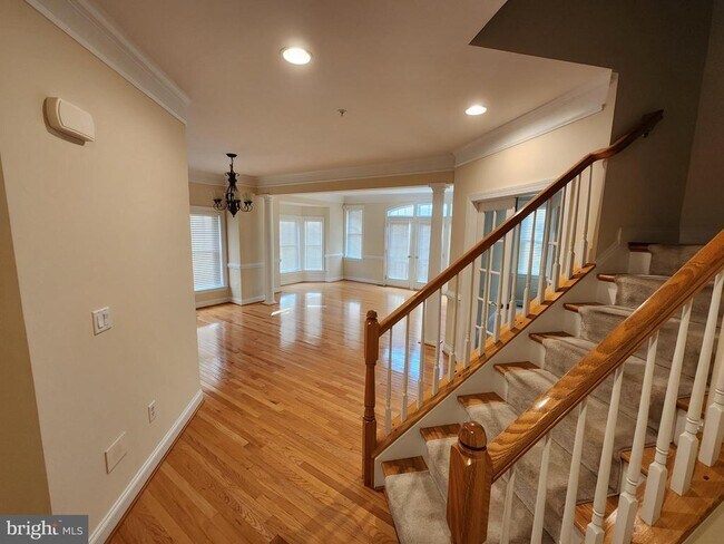 Foto del edificio - 9602 Silken Leaf Ct