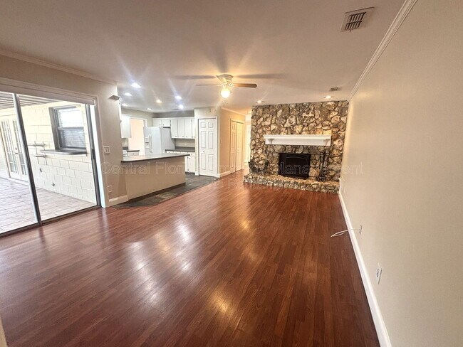 Foto del edificio - 1009 Terry Dr