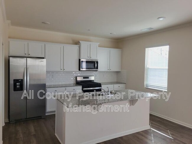 Building Photo - 6753 Chilkat Ct SW