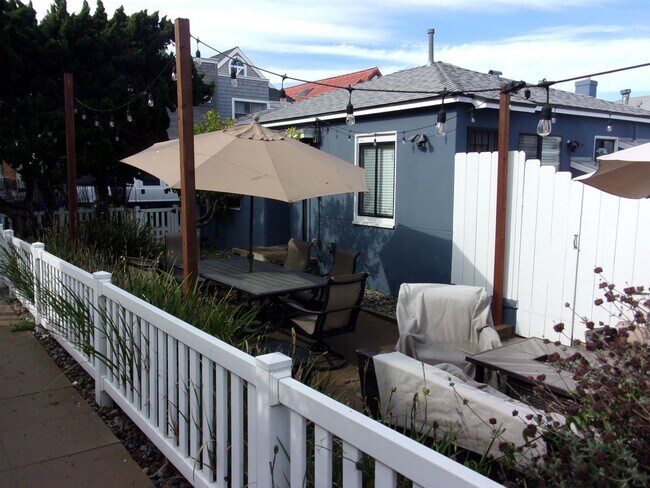 Building Photo - 2x1 short term rental 9mos Sept 1st, 2024-...