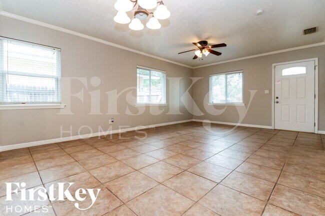 Foto del edificio - 3113 Union St N