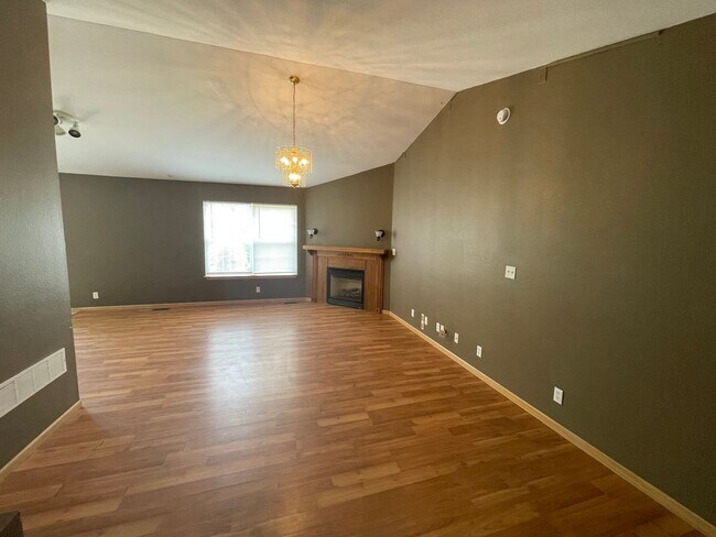 Foto del edificio - 21530 Horizonway Ln