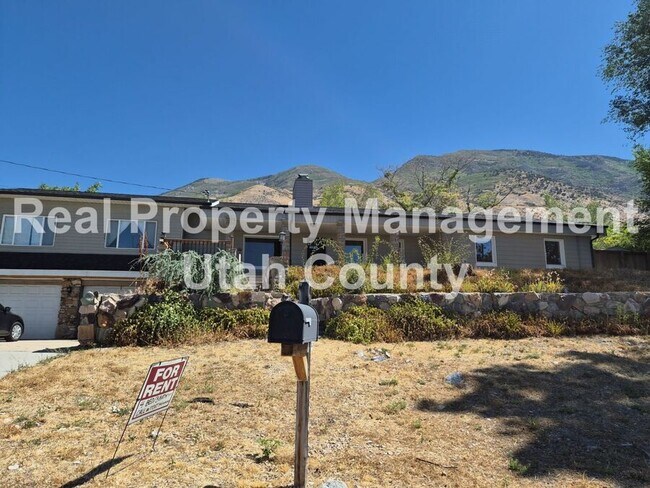 Foto del edificio - 9580 N Cyn Rd