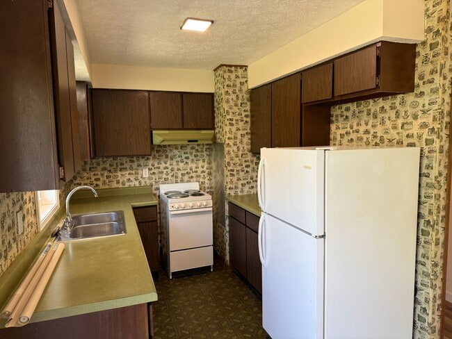 Foto del edificio - 6070 Brooklyn Rd