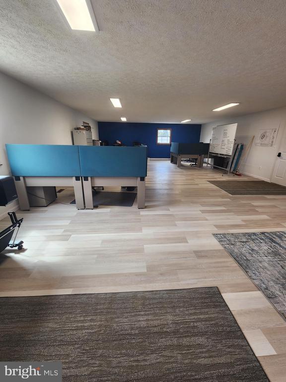 Foto del edificio - 27935 Three Notch Rd