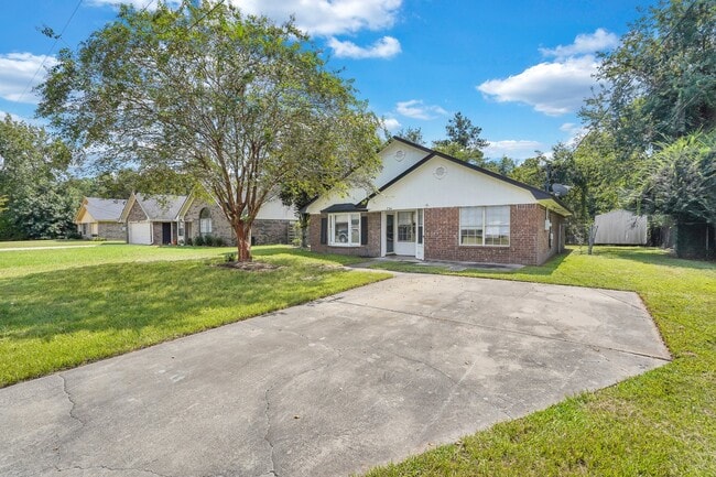 Building Photo - 734 Timber Ridge Trail