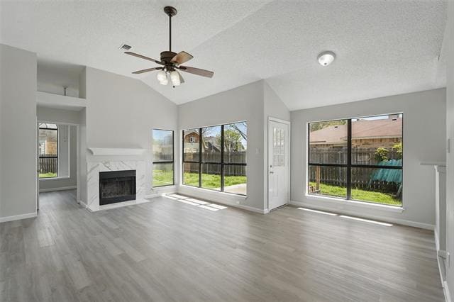 Foto del edificio - 7601 Clairmont Ave