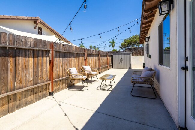 Foto del edificio - 4349 Oxford St