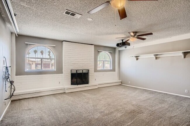 Foto del edificio - 1714 Diamond Avenue, Mesa, AZ, 85204