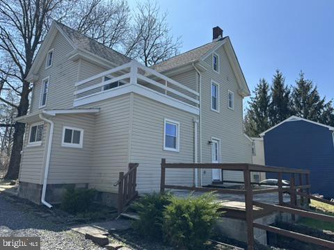 Building Photo - 722 Hilltown Pike