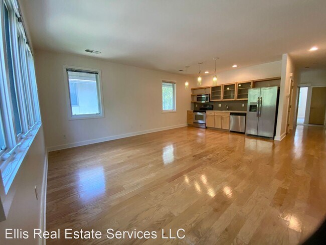 Building Photo - 1 br, 1 bath House - 4469 RAINBOW BLVD.
