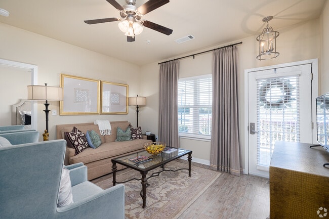 Living Room - Flats at Greenway