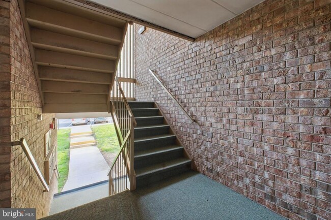 Foto del edificio - 2630 Wagon Dr