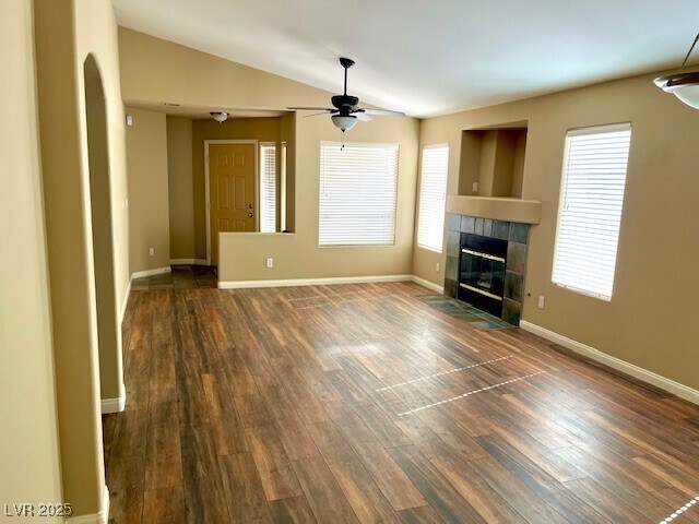 Building Photo - 212 Horizon Peak Dr